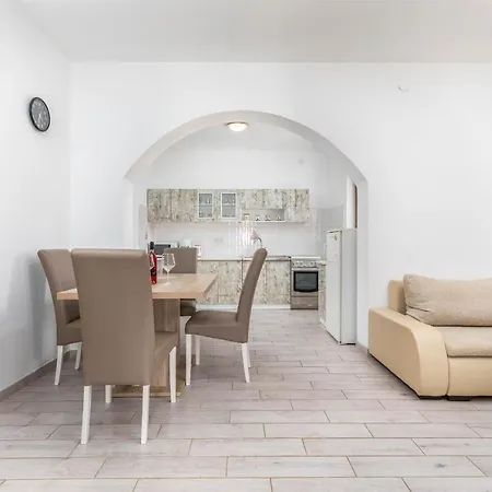 Διαμέρισμα Mauro